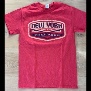 Red New York tee